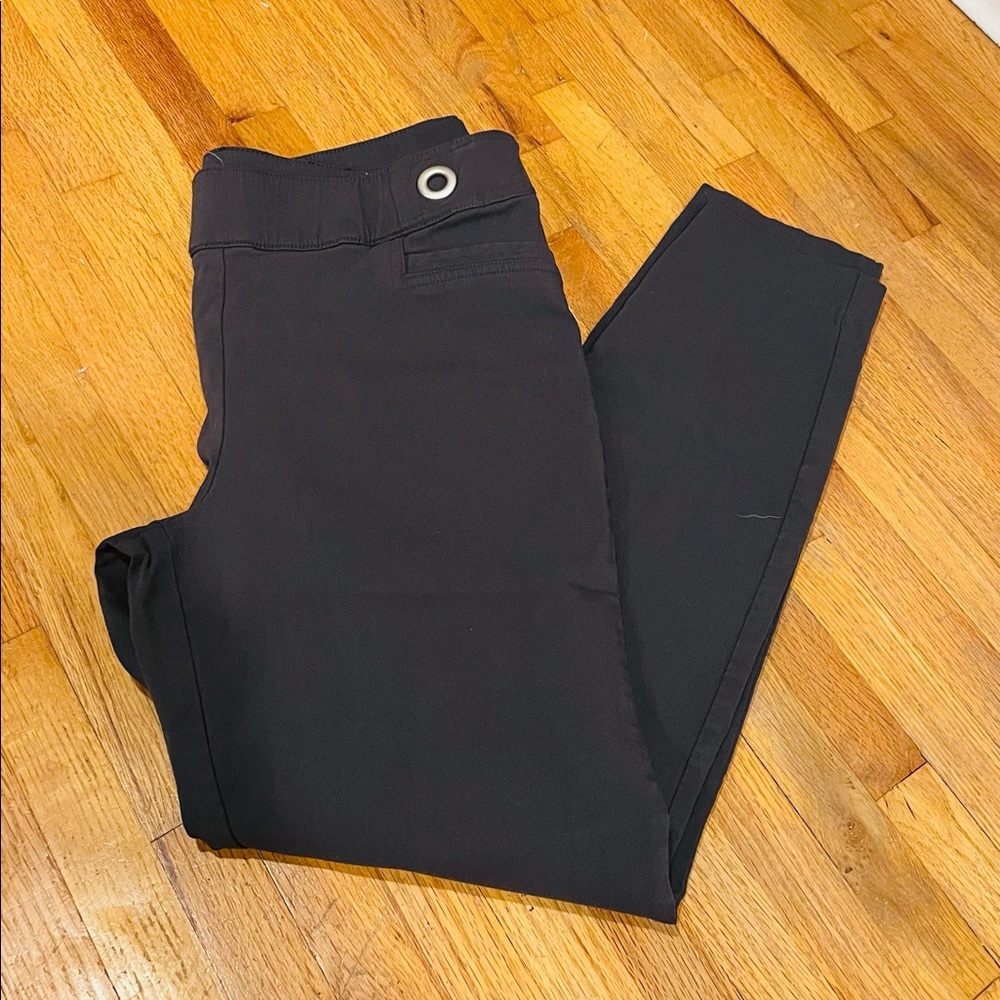 Dress pant - Picture 1 of 3